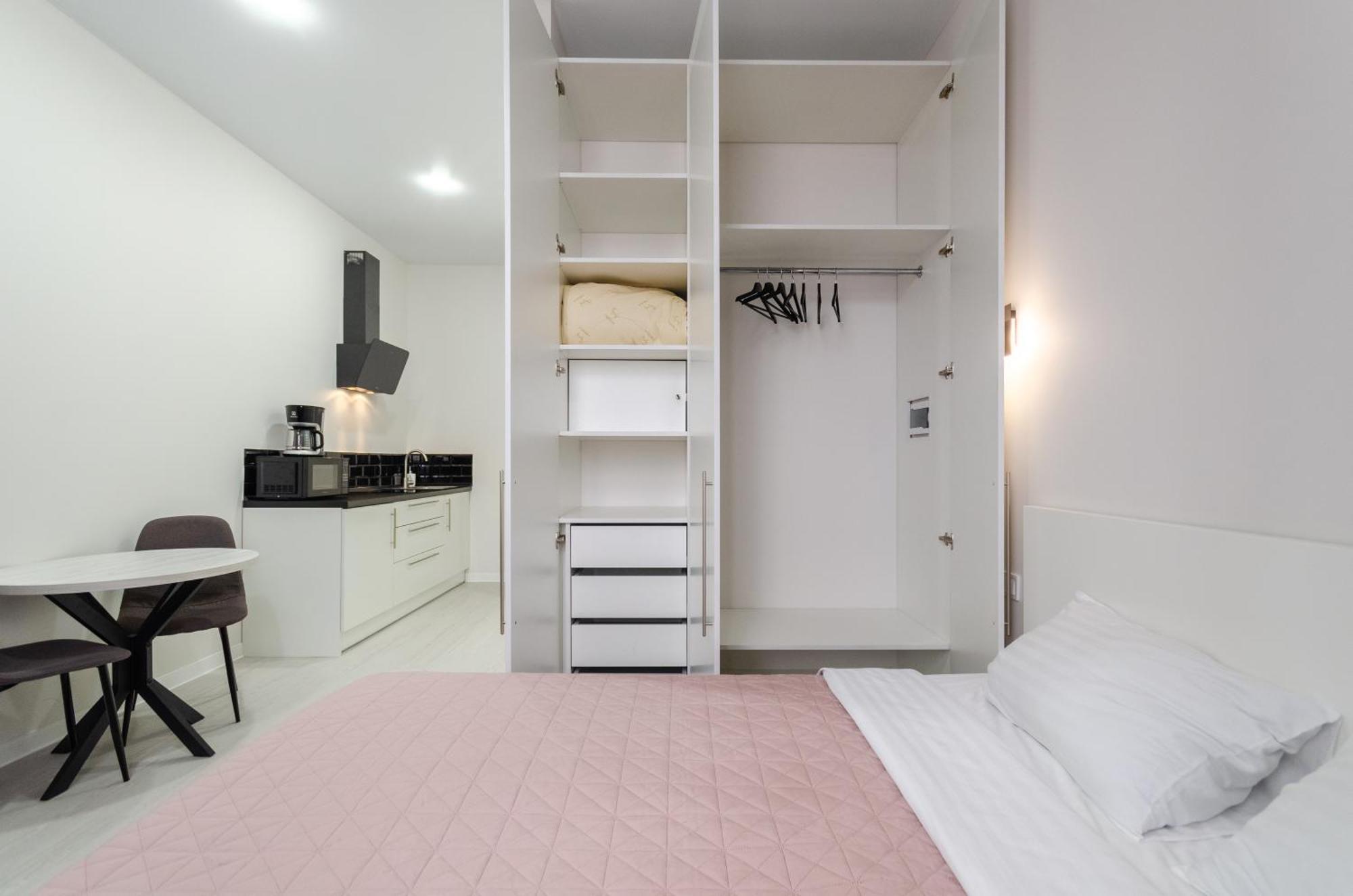 Petrovdom Inn Rc Diplomat Hall -The Smart Hotel Apartment Panoramic City View I Kiev Esterno foto