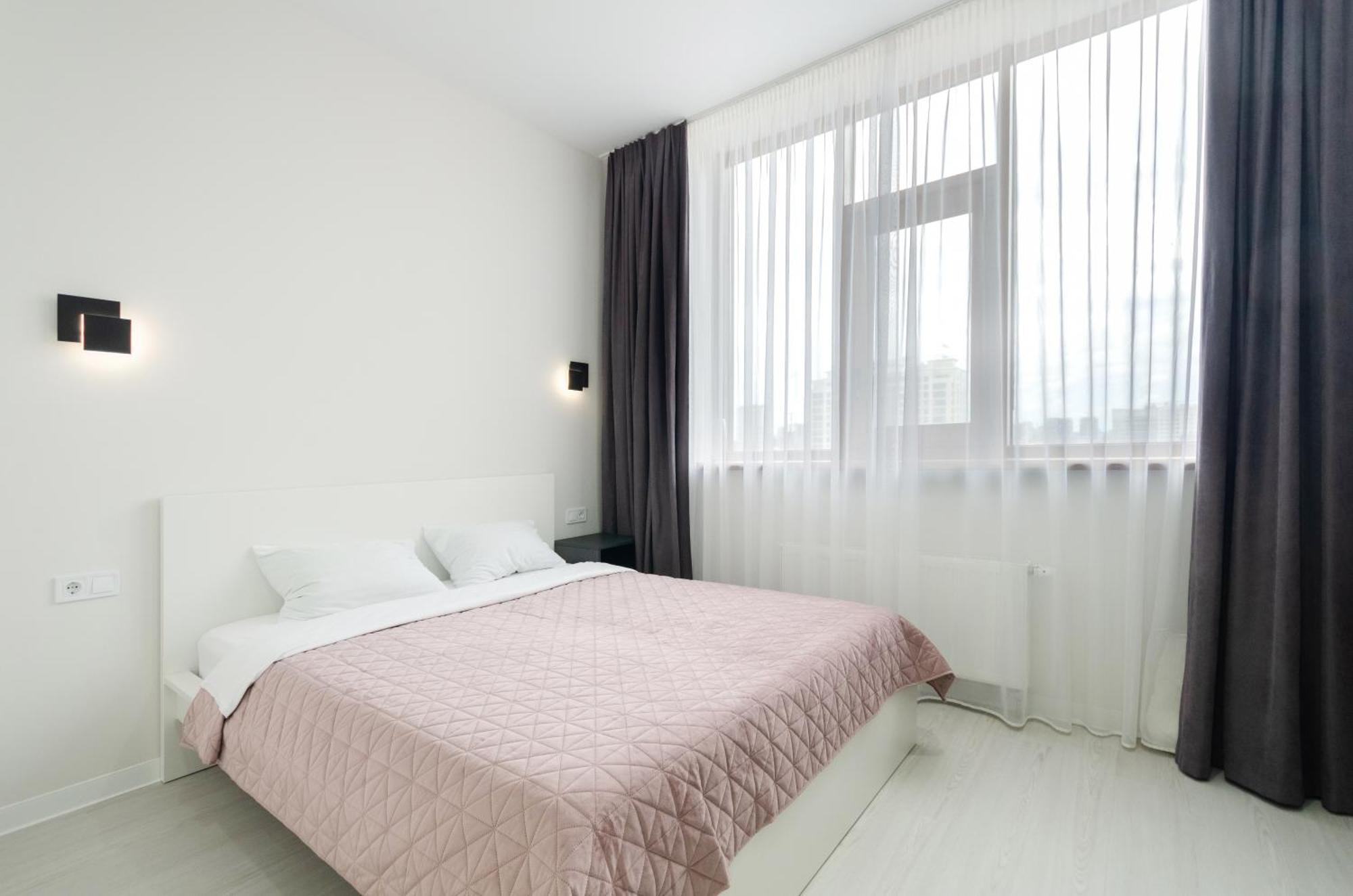 Petrovdom Inn Rc Diplomat Hall -The Smart Hotel Apartment Panoramic City View I Kiev Esterno foto