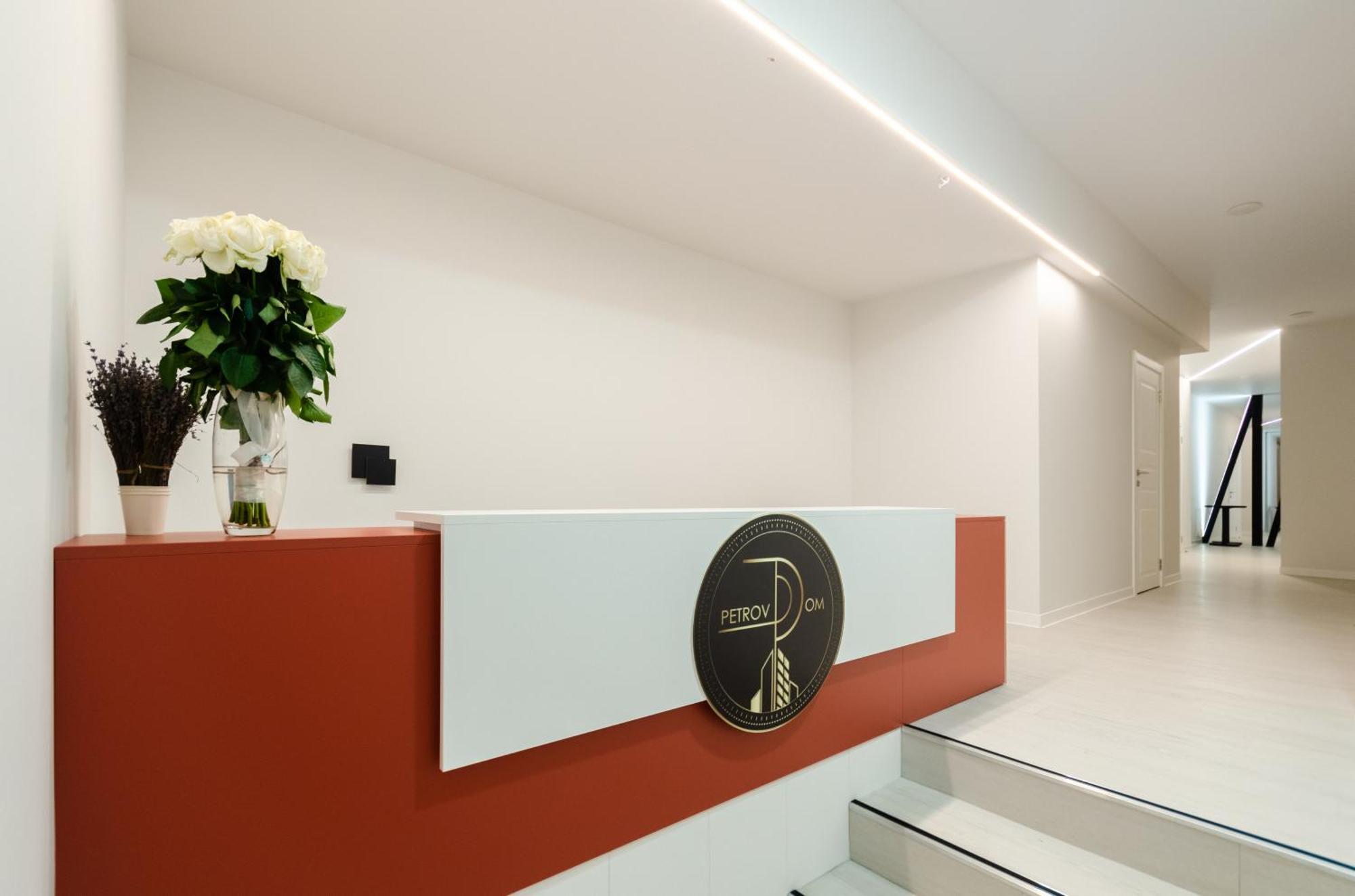 Petrovdom Inn Rc Diplomat Hall -The Smart Hotel Apartment Panoramic City View I Kiev Esterno foto
