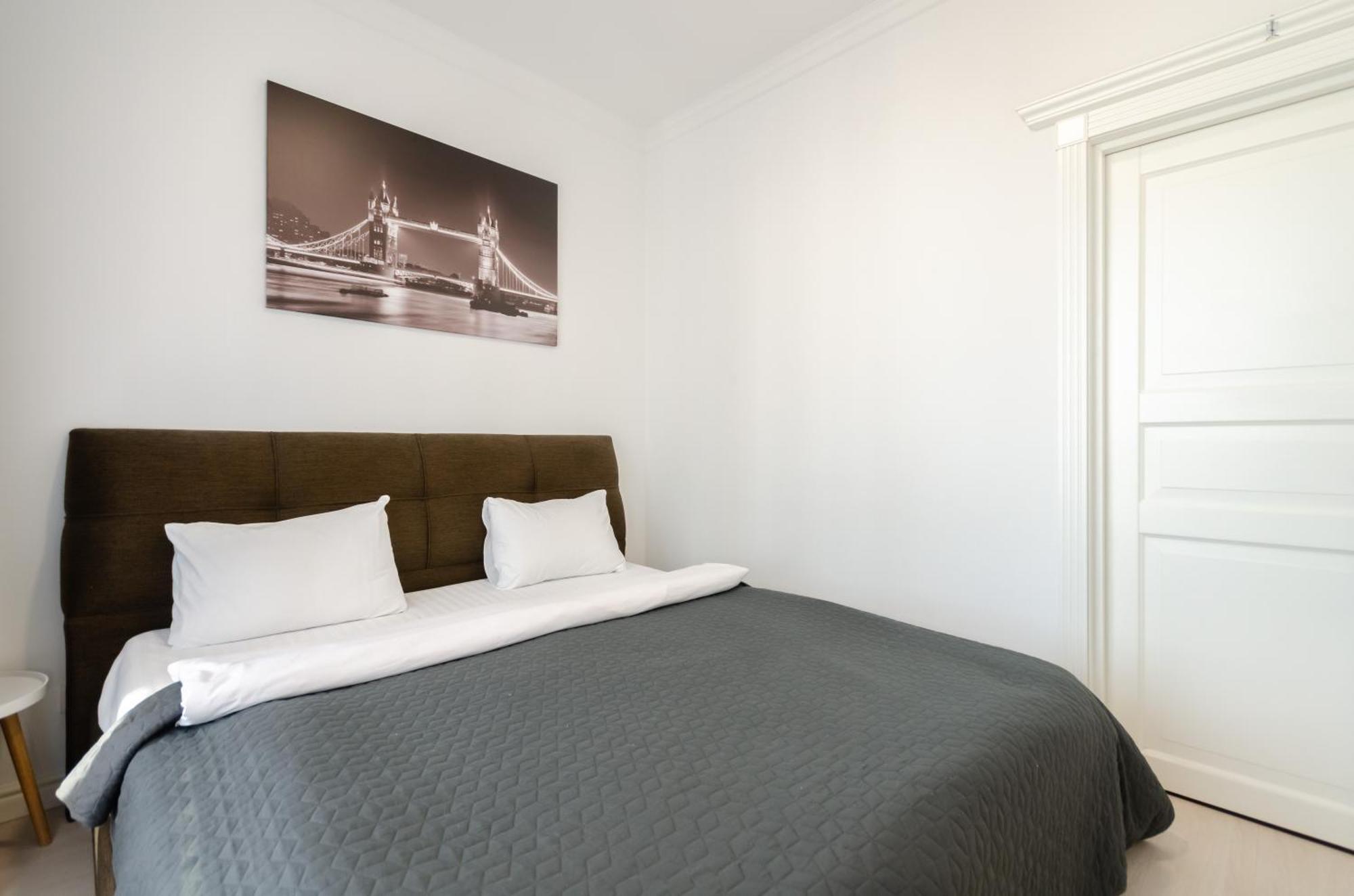 Petrovdom Inn Rc Diplomat Hall -The Smart Hotel Apartment Panoramic City View I Kiev Esterno foto