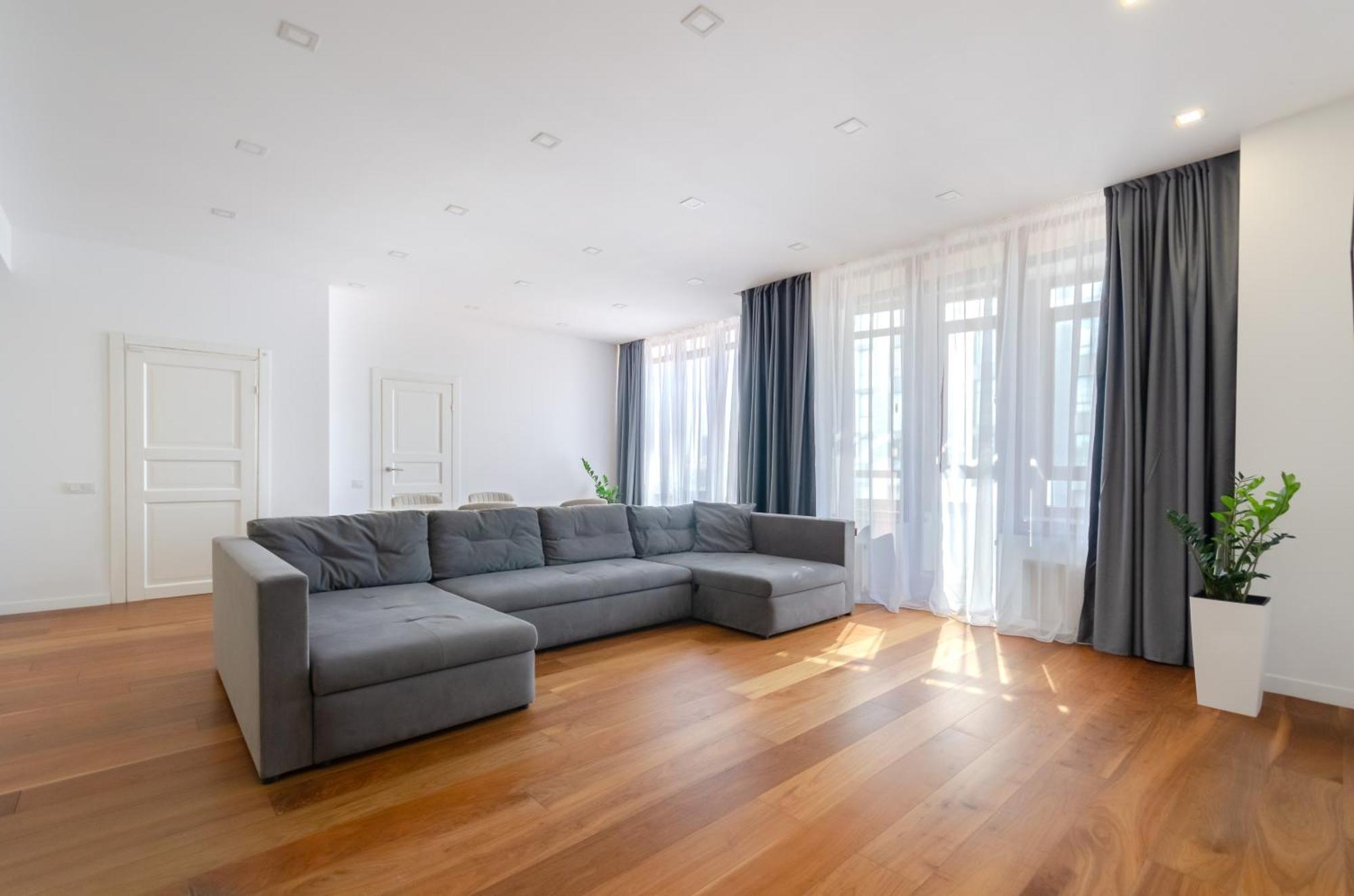 Petrovdom Inn Rc Diplomat Hall -The Smart Hotel Apartment Panoramic City View I Kiev Esterno foto
